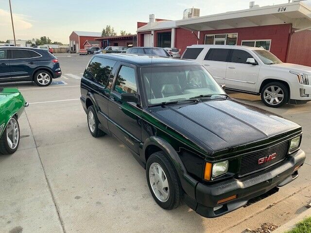 1993 GMC Typhoon - photo 3