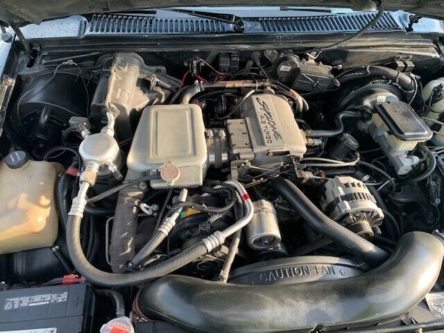 1993 GMC Typhoon - photo 9