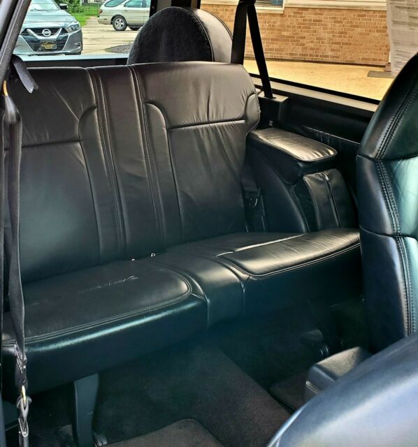 1993 GMC Typhoon - photo 13