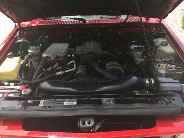 1993 GMC Typhoon RPO Solid Red not clone - photo 2