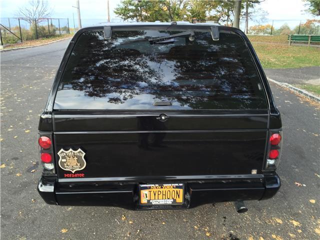 1993 GMC Typhoon - photo 9