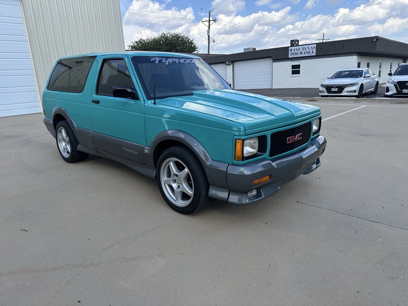 1993 GMC Typhoon - photo 12