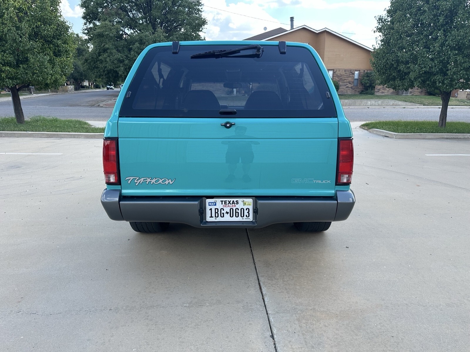 1993 GMC Typhoon - photo 7