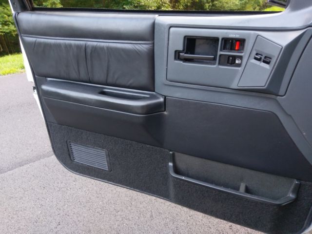 1993 GMC Typhoon Typhoon - photo 4