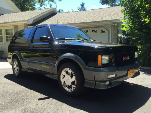 1993 GMC Typhoon - photo 10