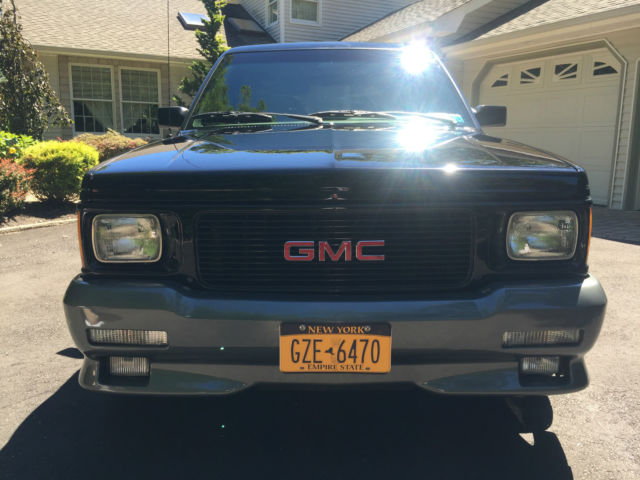 1993 GMC Typhoon - photo 4