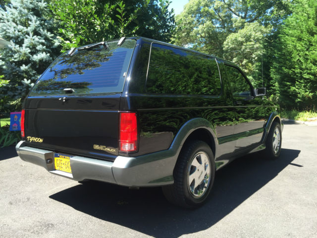 1993 GMC Typhoon - photo 7