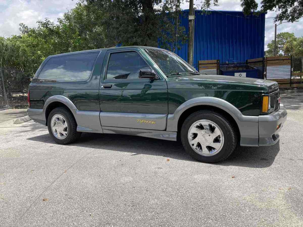 1993 GMC Typhoon