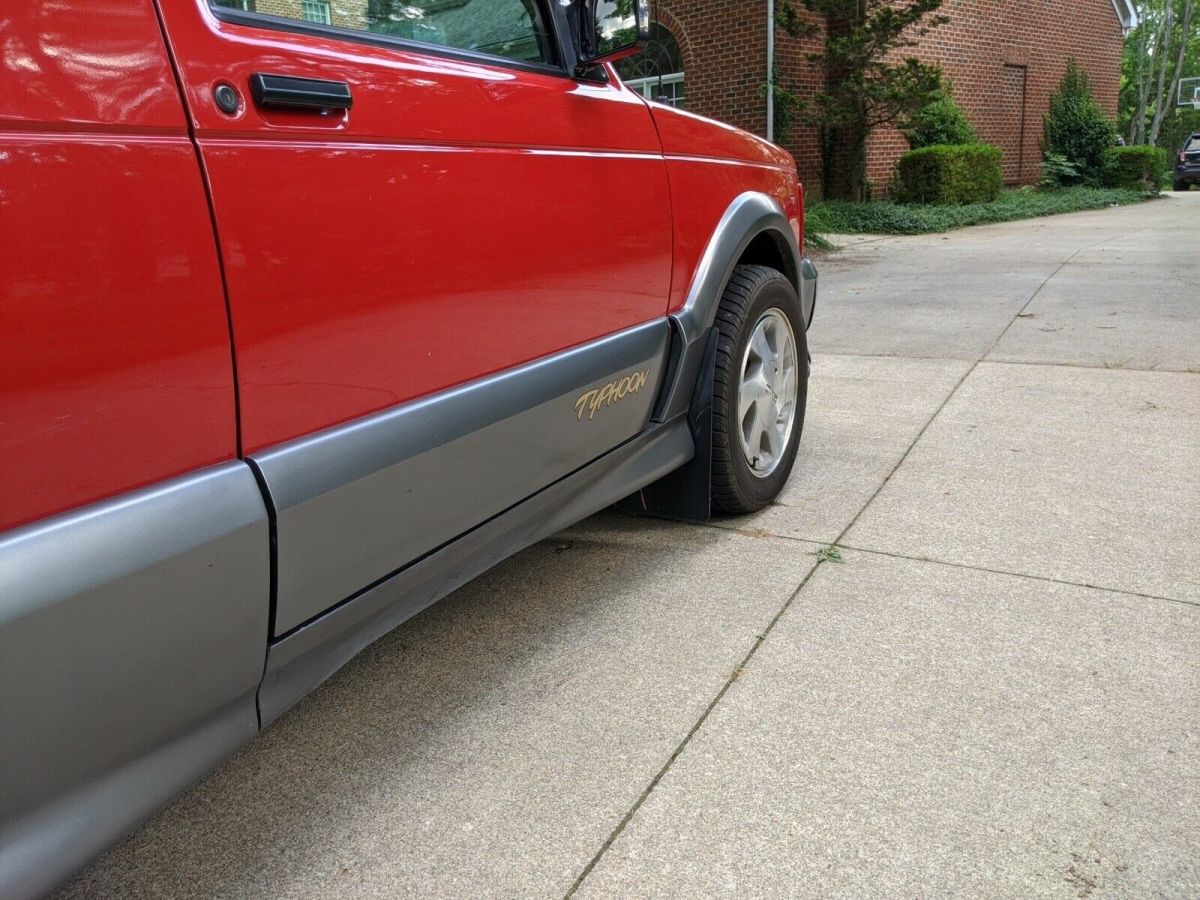 1993 GMC Typhoon - photo 11