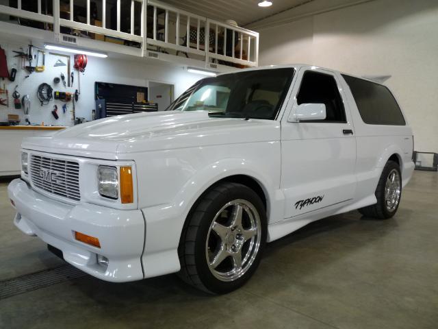 1993 GMC Typhoon Turbo 14,800 Miles White Bowtie V6 4l80e 1993 GMC Typhoon