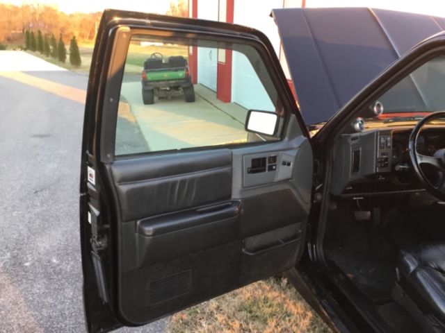 1993 GMC Typhoon - photo 12