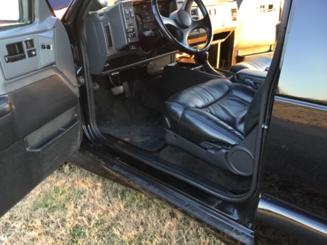 1993 GMC Typhoon - photo 13