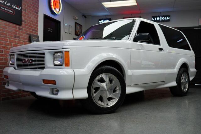 1993 GMC Typhoon Turbo AWD 2dr SUV 5,800 Miles Frost White SUV 4.3L V6 Automatic 1993 GMC Typhoon Turbo AWD 2dr SUV