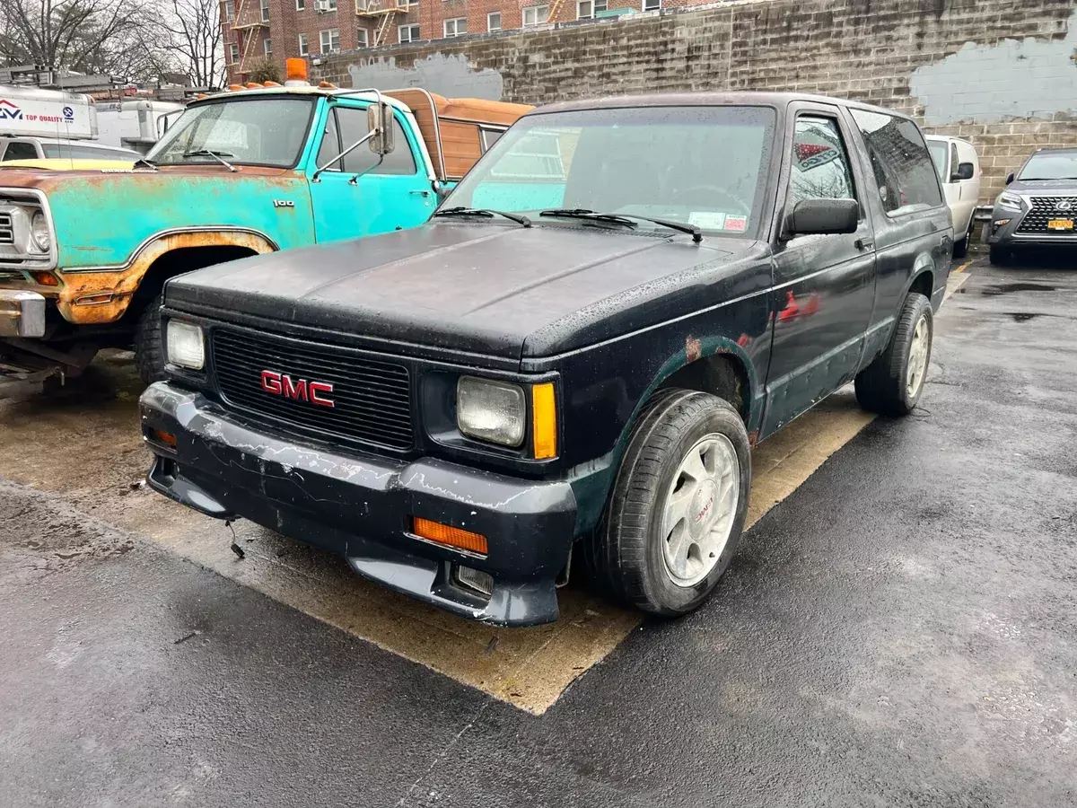 1993 GMC Typhoon