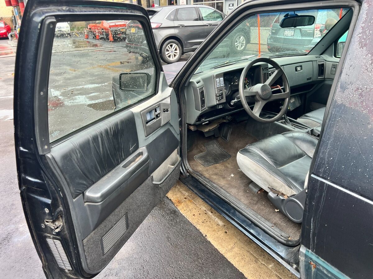 1993 GMC Typhoon - photo 10