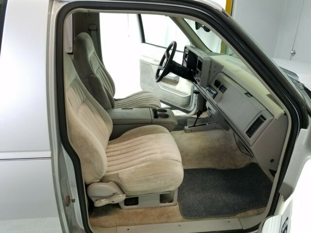 1993 GMC Yukon SL - photo 11