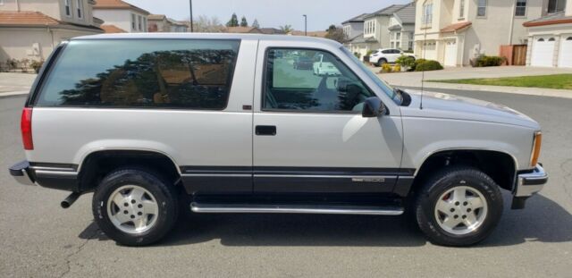 1994 GMC Yukon Tahoe 2dr Yukon 2 door - photo 6