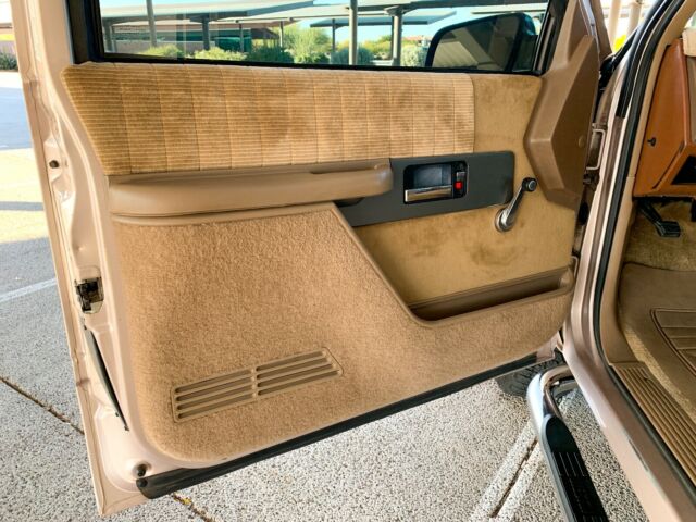 1993 GMC Yukon - photo 12
