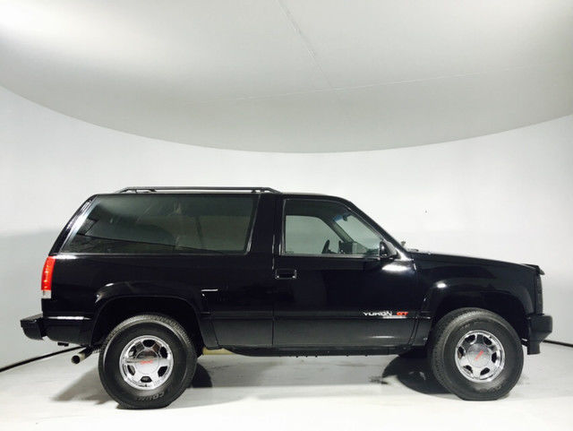1993 GMC Yukon GT - photo 3