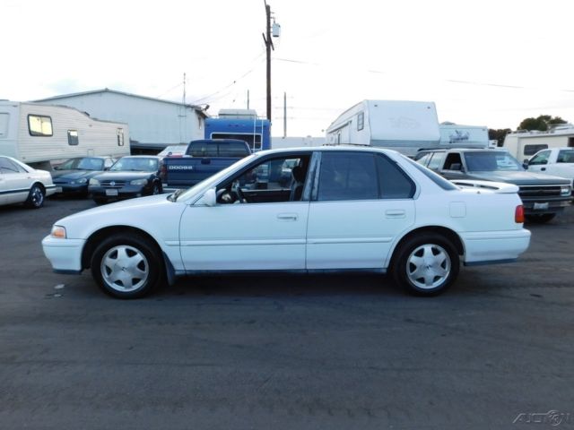 1993 Honda Accord Anniversary L - photo 2