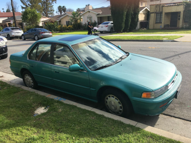 1993 Honda Accord DX - photo 3