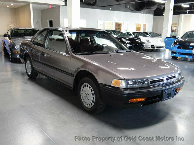 1993 Honda Accord 2dr Coupe DX Automatic - photo 4