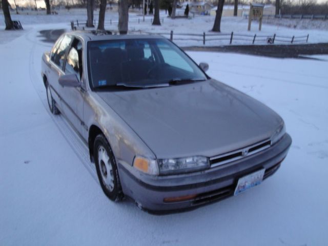 1993 Honda Accord EX Sedan 4-Door - photo 3