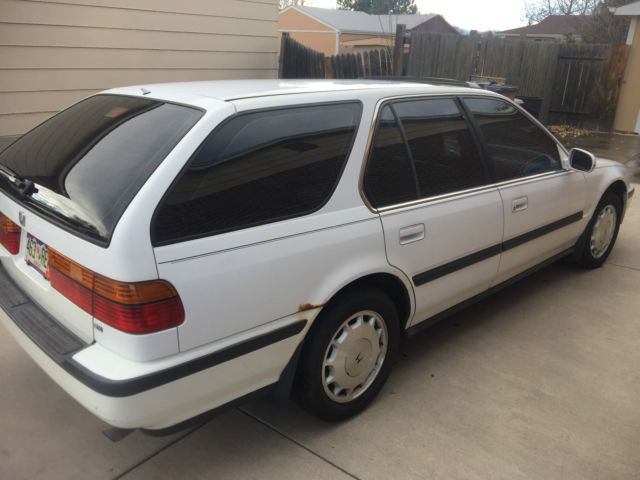1993 Honda Accord EX Wagon 5-Door - photo 3