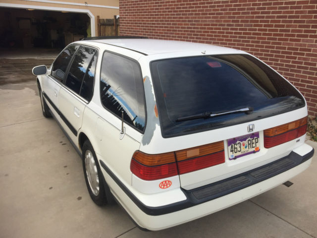 1993 Honda Accord EX Wagon 5-Door - photo 4