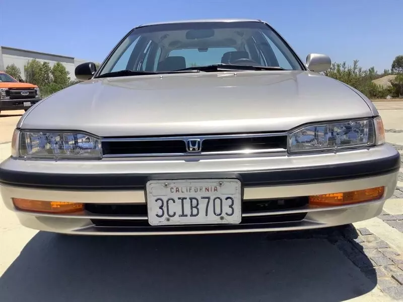 1993 Honda Accord LX - photo 3