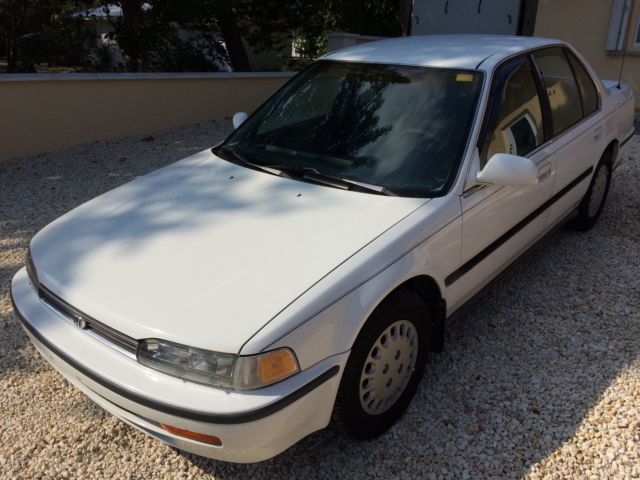 1993 Honda Accord LX Sedan 1993 Honda Accord LX