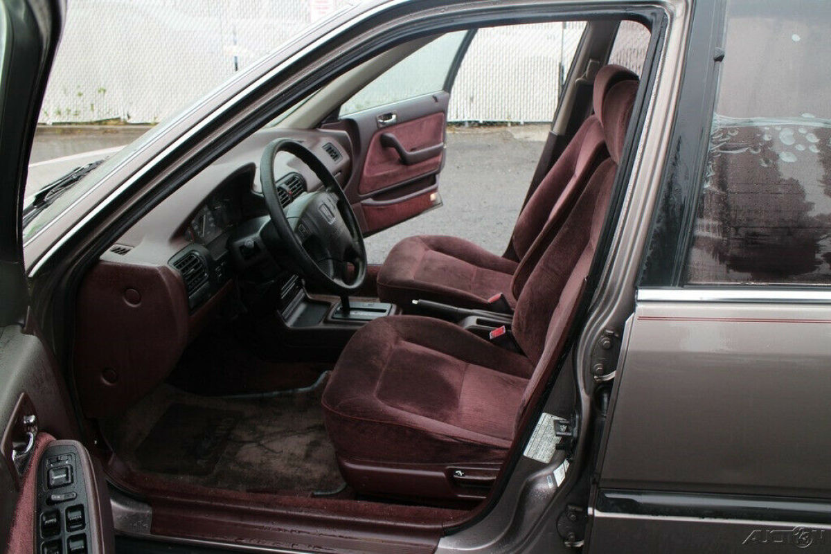 1993 Honda Accord LX - photo 10