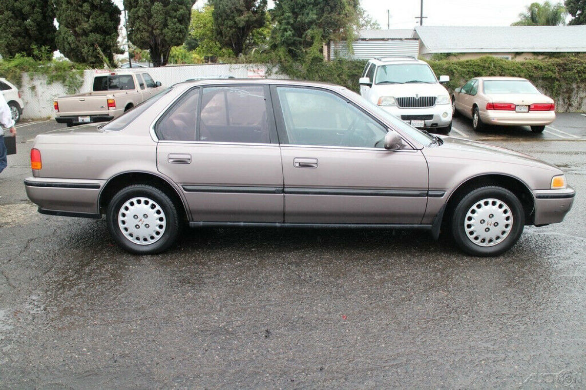 1993 Honda Accord LX - photo 6