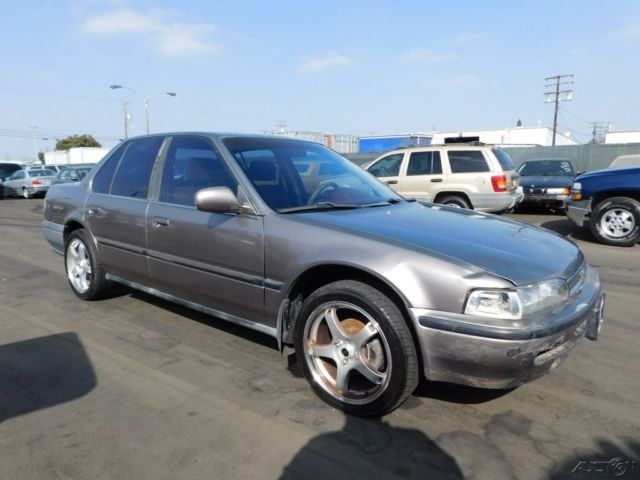 1993 Honda Accord LX Sedan 4-Door - photo 7