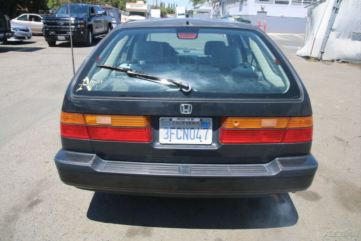 1993 Honda Accord LX - photo 6