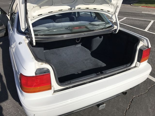 1993 Honda Accord 10TH ANNIVERSARY - photo 5