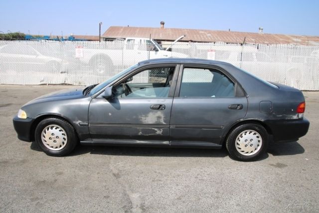 1993 Honda Civic DX - photo 2