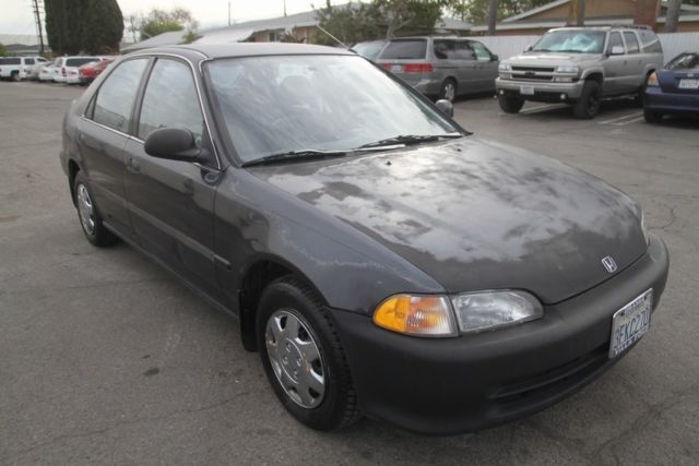 1993 Honda Civic LX Automatic 4 Cylinder NO RESERVE 1993 Honda Civic LX Sedan 4-Door