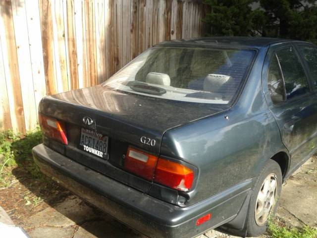 1993 Infiniti G G20 - photo 2
