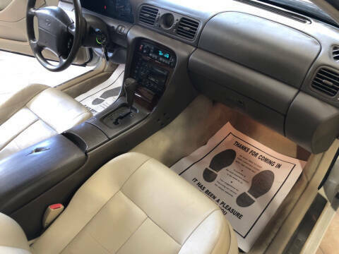 1993 Infiniti J30 Base 4dr Sedan - photo 7