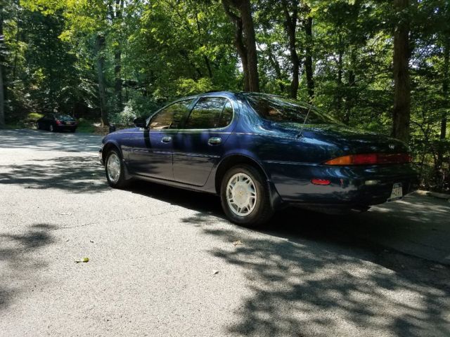 1993 Infiniti J30 - photo 3