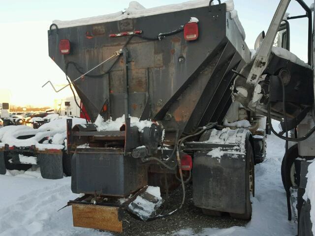 1993 International Harvester 2000 SERIES 80 Inch Wide Steel Cab 68 - photo 3