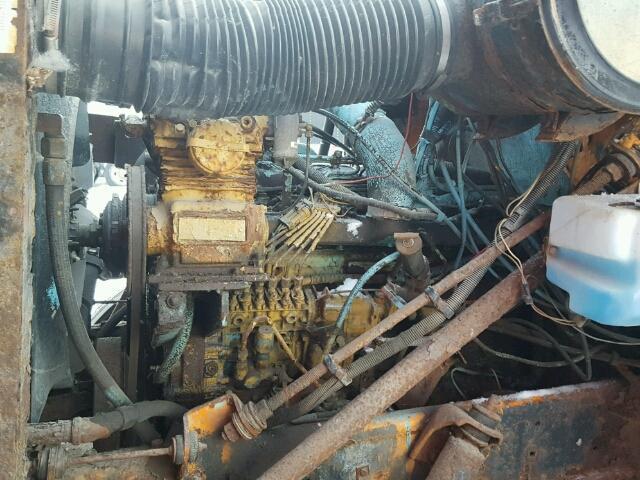 1993 International Harvester 2000 SERIES 80 Inch Wide Steel Cab 68 - photo 6