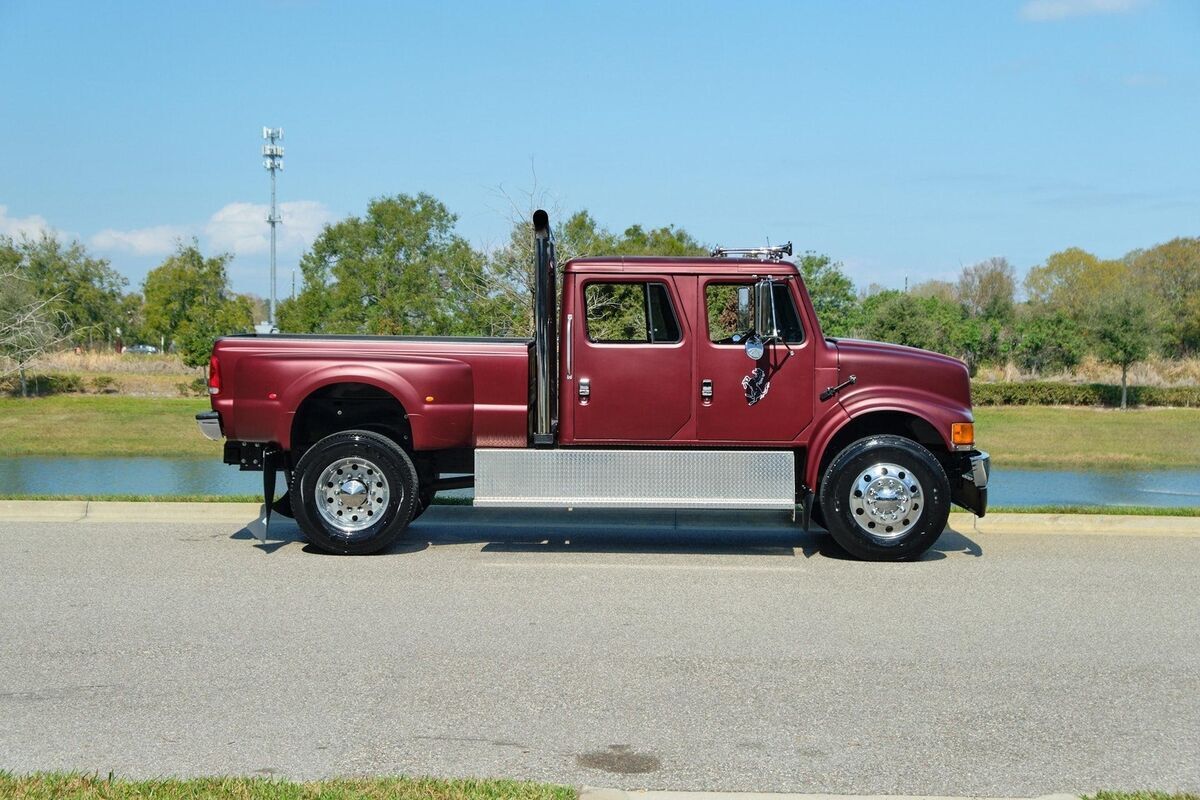 1993 International 4700 Custom Pickup Frame off restoration - photo 6