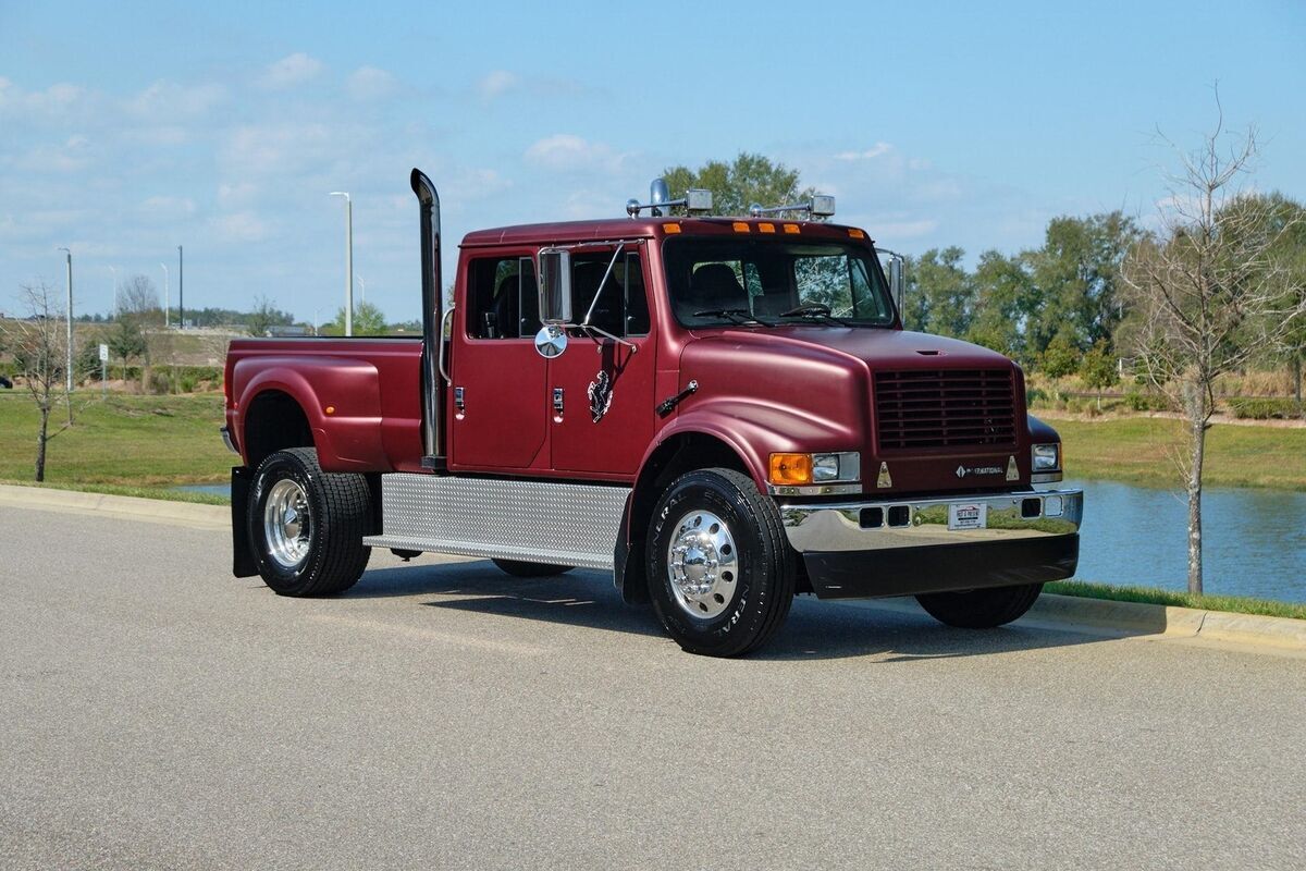 1993 International 4700 Custom Pickup Frame off restoration - photo 7