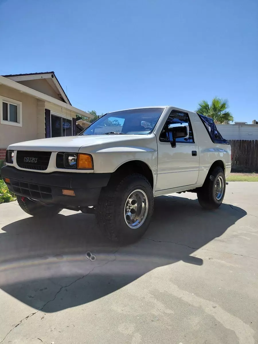 1993 Isuzu Amigo