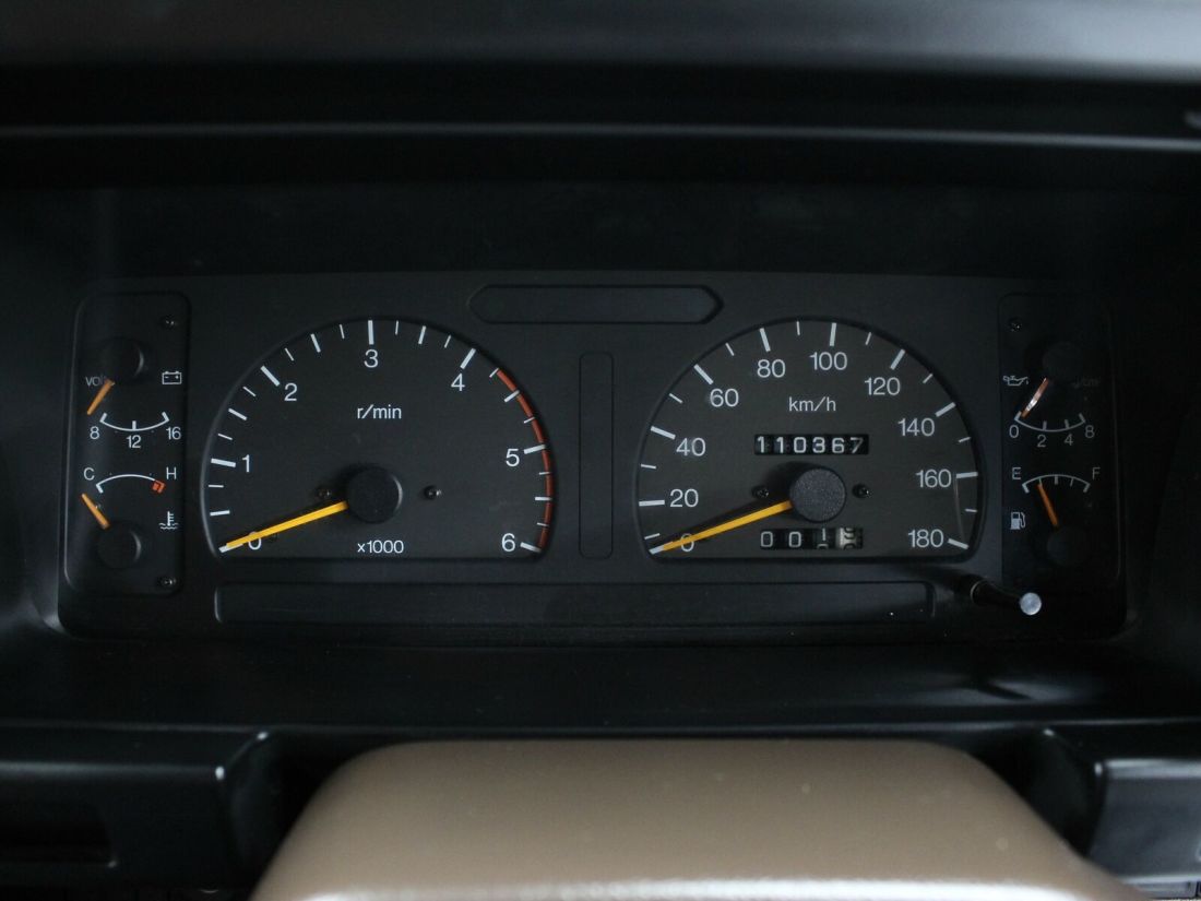 1993 Isuzu Bighorn - photo 12