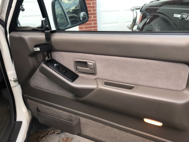 1993 Isuzu Rodeo LS - photo 10