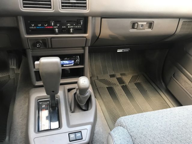 1993 Isuzu Rodeo LS - photo 2