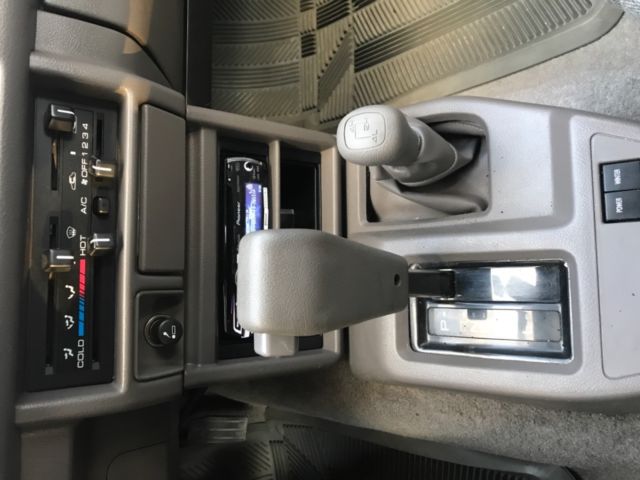1993 Isuzu Rodeo LS - photo 3